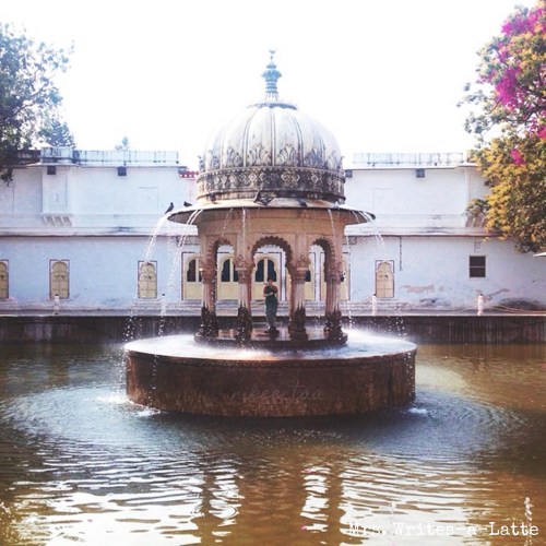 Mrs. Writes-a-latte 18 Goals for 2018 Resolutions 18